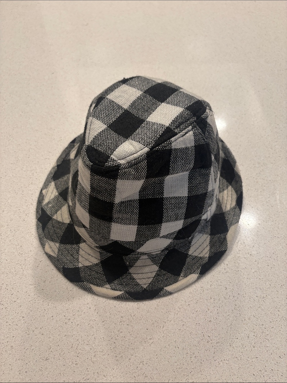 Forever 21 Black and White Plaid Bucket Hat